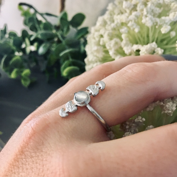 Slate Moon Stages Crescent Silver Mystic Ring - Picture 2 of 8